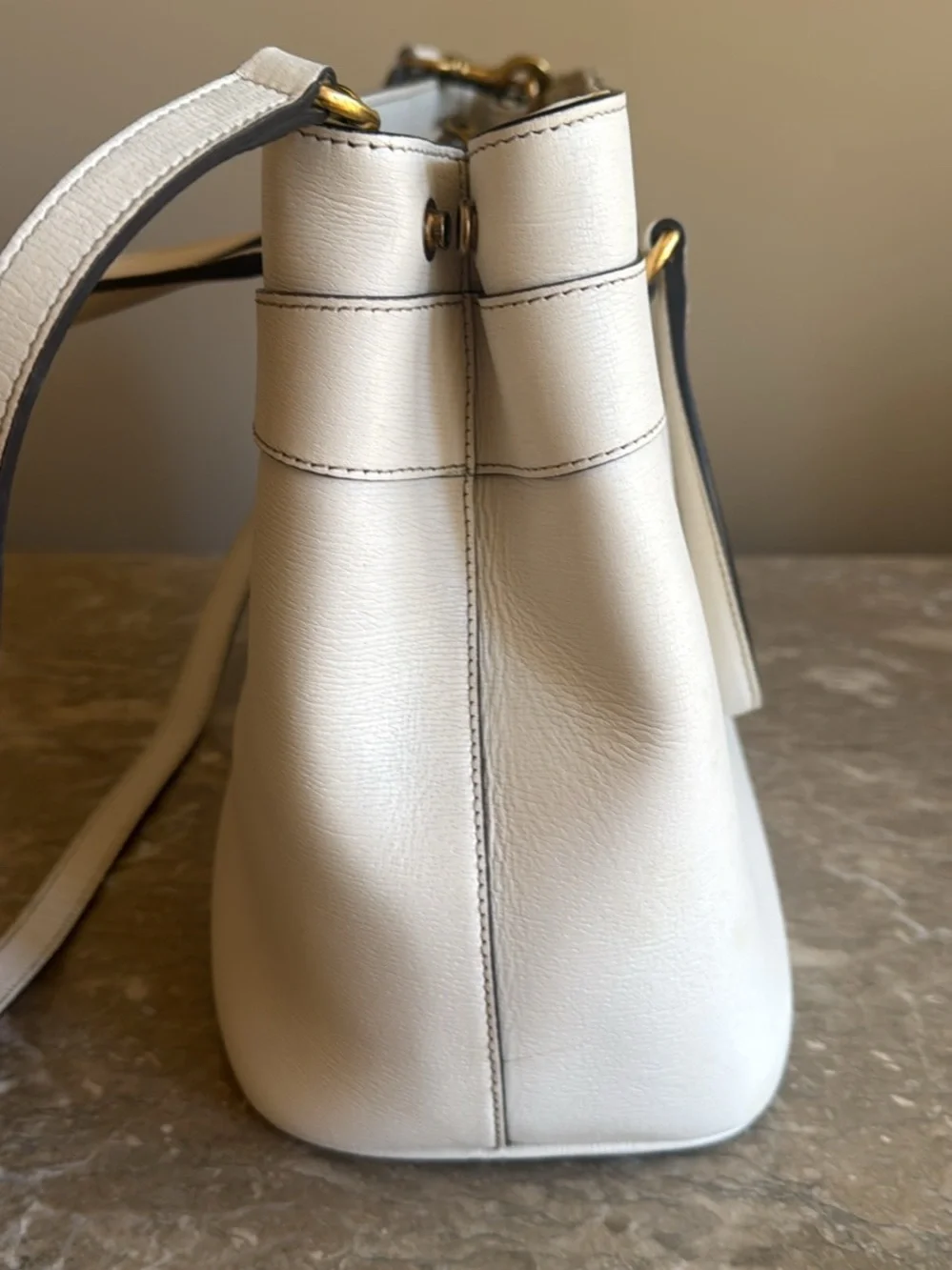 Gucci cream leather